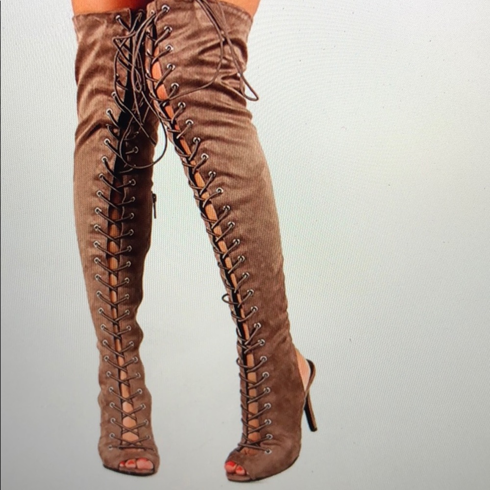 Lace up heel